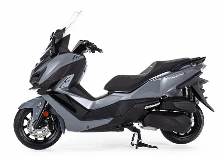Максискутер Sym Cruisym (Сим Крусим) a 300 серый Максискутер Sym Cruisym (Сим Крусим) a 300 серый